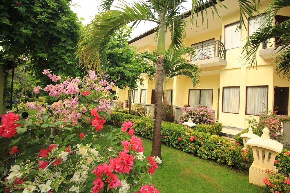 Rossa Garden Hotel Candidasa Dış mekan fotoğraf
