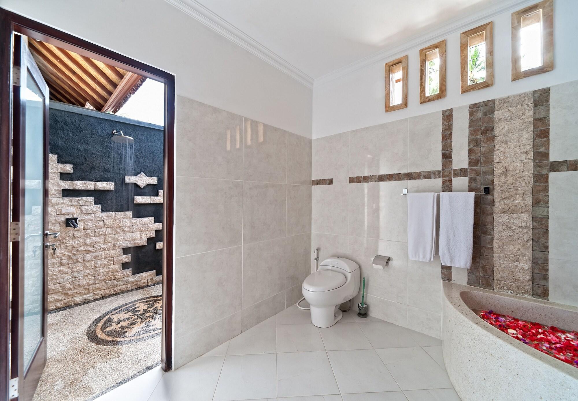 Rossa Garden Hotel Candidasa Dış mekan fotoğraf
