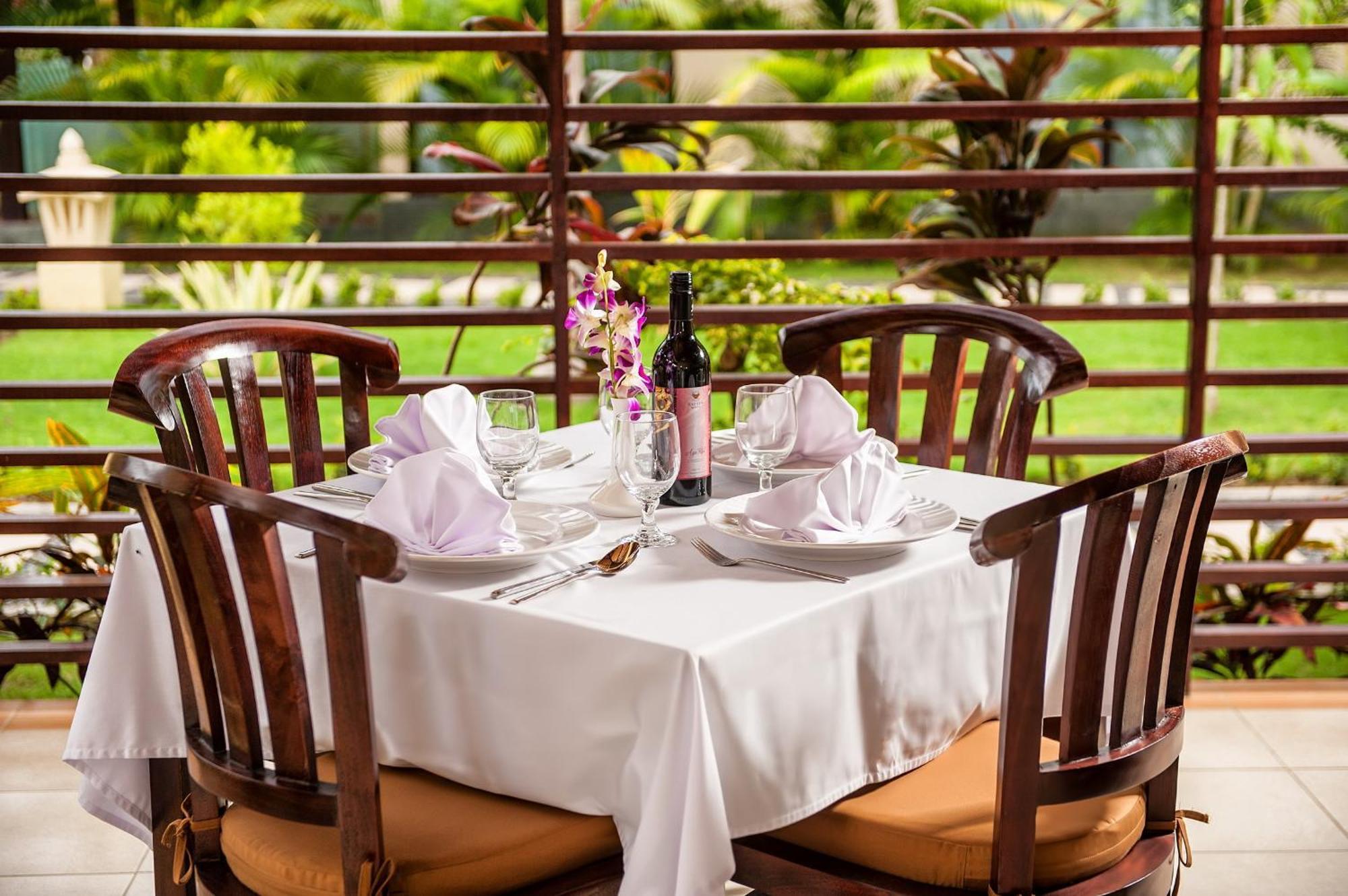 Rossa Garden Hotel Candidasa Dış mekan fotoğraf
