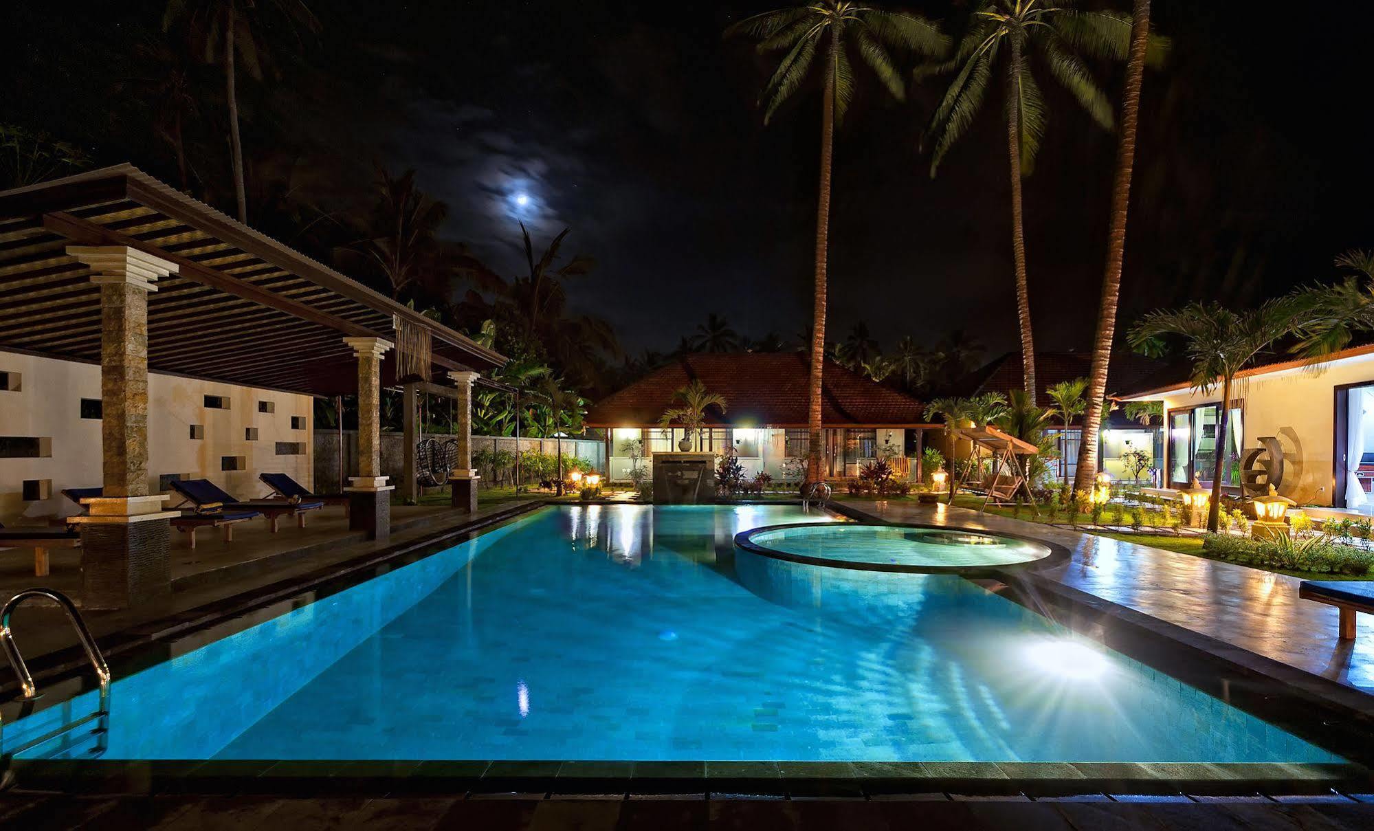 Rossa Garden Hotel Candidasa Dış mekan fotoğraf