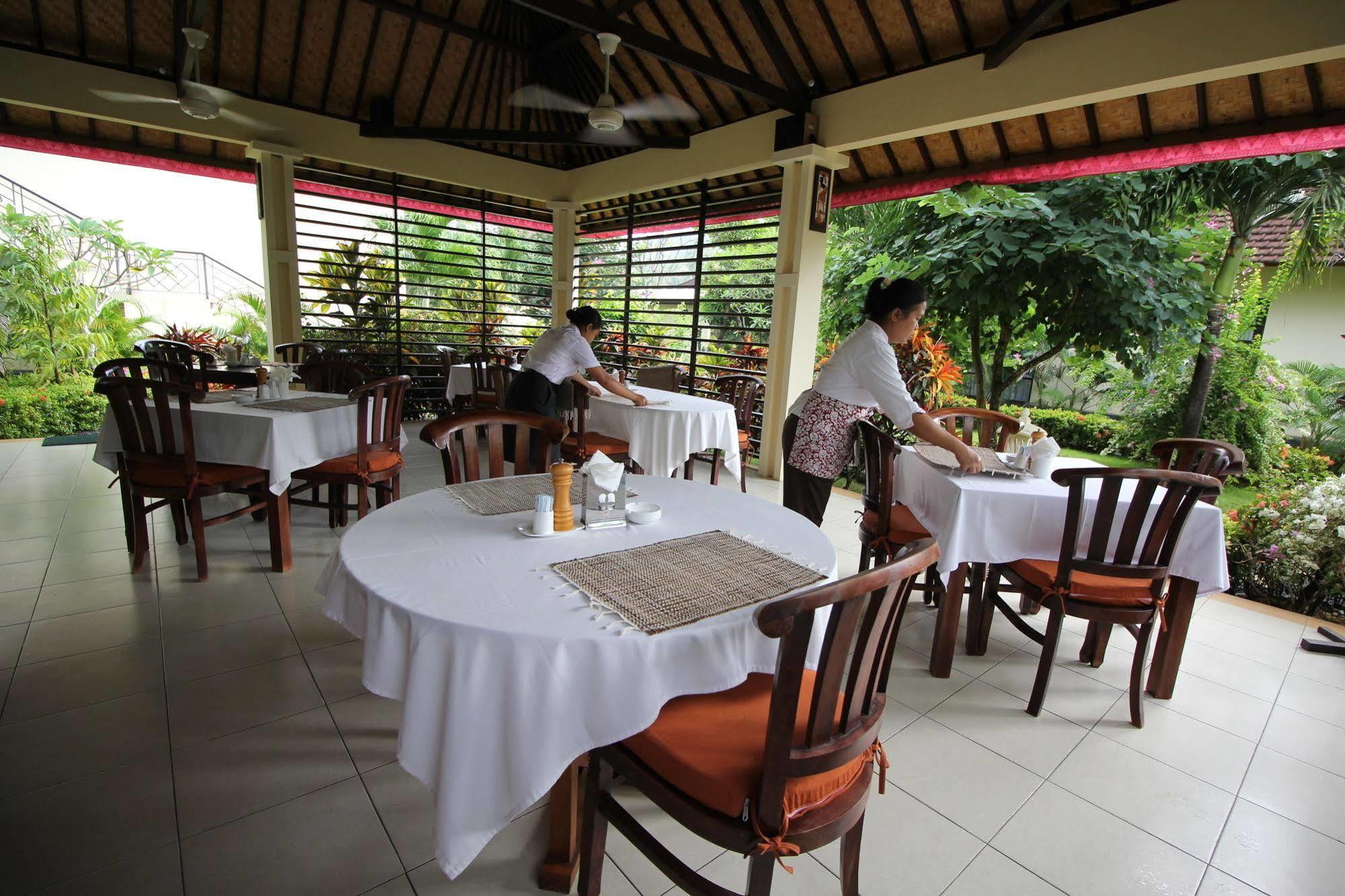 Rossa Garden Hotel Candidasa Dış mekan fotoğraf